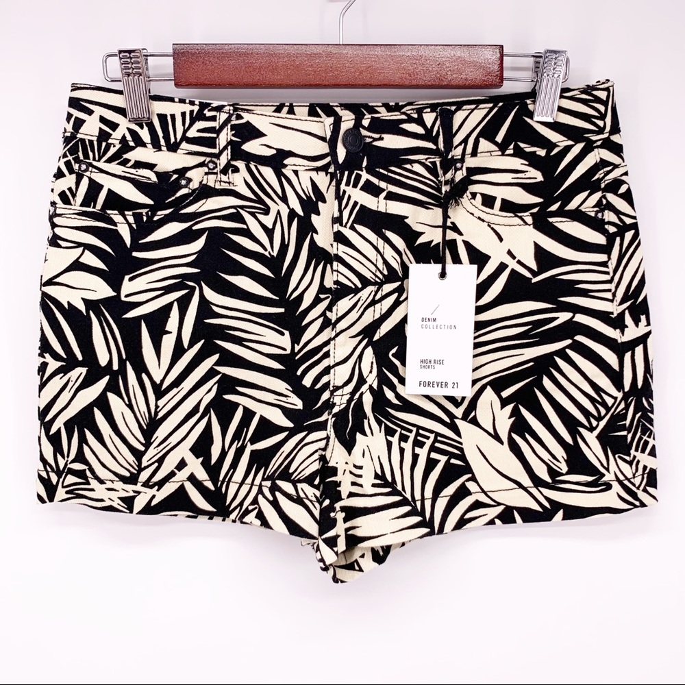 Forever 21 Women’s 29 Denim Collection High Rise Shorts F4